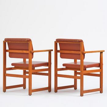 John Kandell, karmstolar, ett par, J. E. Blomqvist Möbelfabrik, Storvreta, för Tingshuset i Västervik, ca 1959.