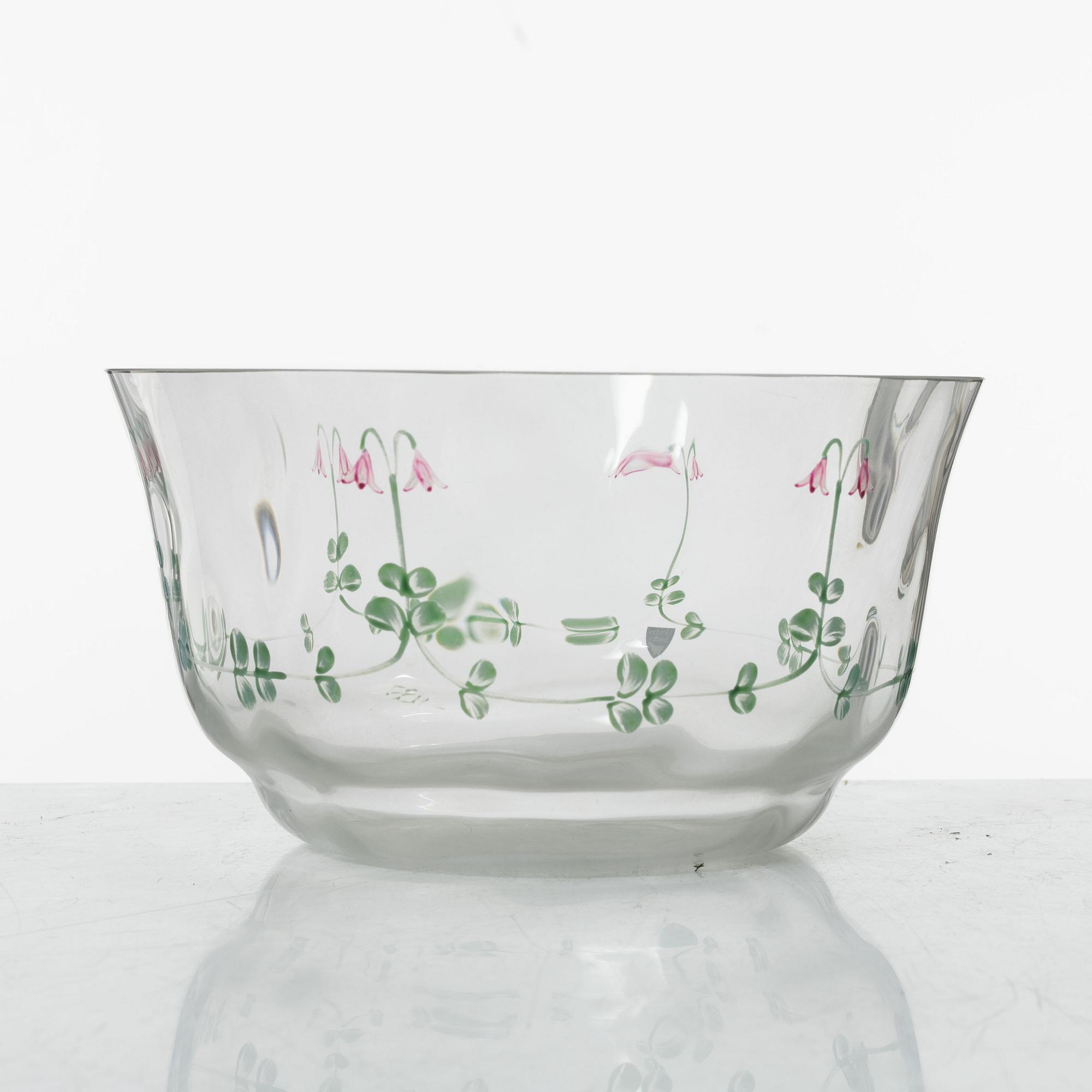 Eva Englund, a 27-piece 'Linnea' glass service, Orrefors.