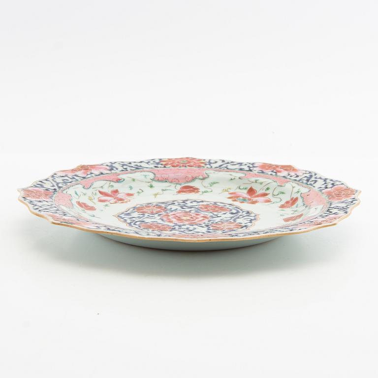 Tallrik, porslin, Kina, Qingdynastin, Yongzheng (1723-35).