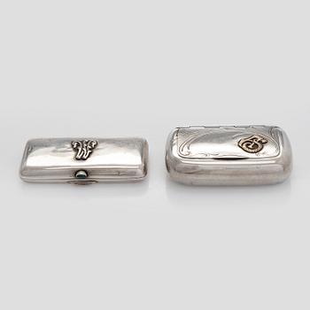 Two silver étuis, Saint Petersburg 1873 and Moscow 1908-1926.