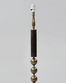 GOLVLAMPA, 1900-talets andra hälft.
