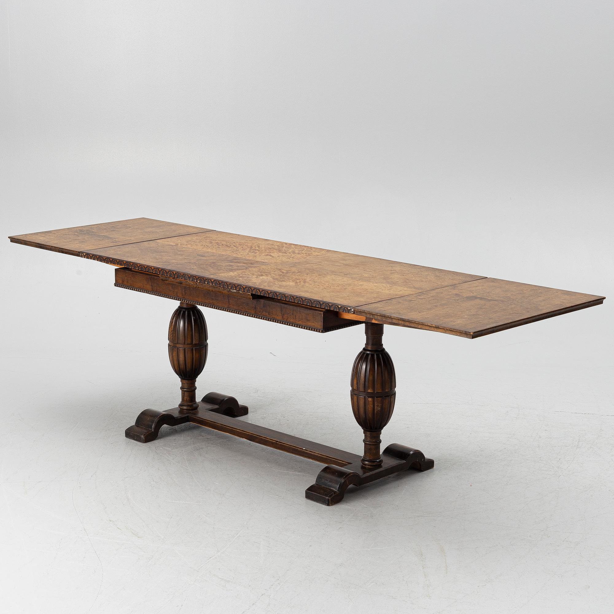 A dining table, 1920s.