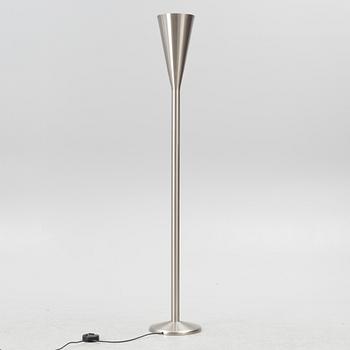 Pietro Chiesa, golvlampa, "Luminator", Fontana Arte, Italien, 2017.