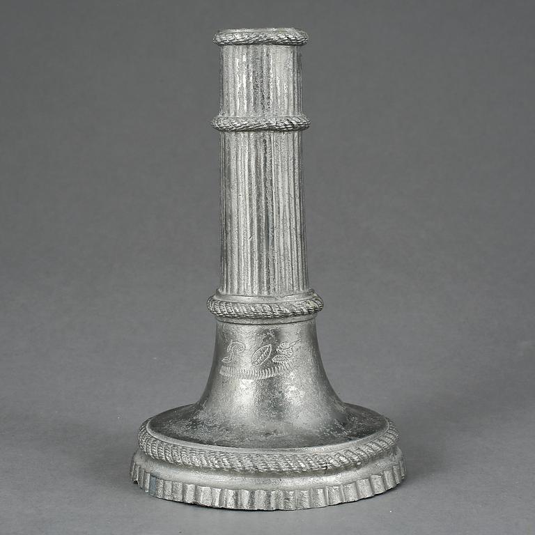 LJUSSTAKE, tenn, gustaviansk, sent 1700-tal.