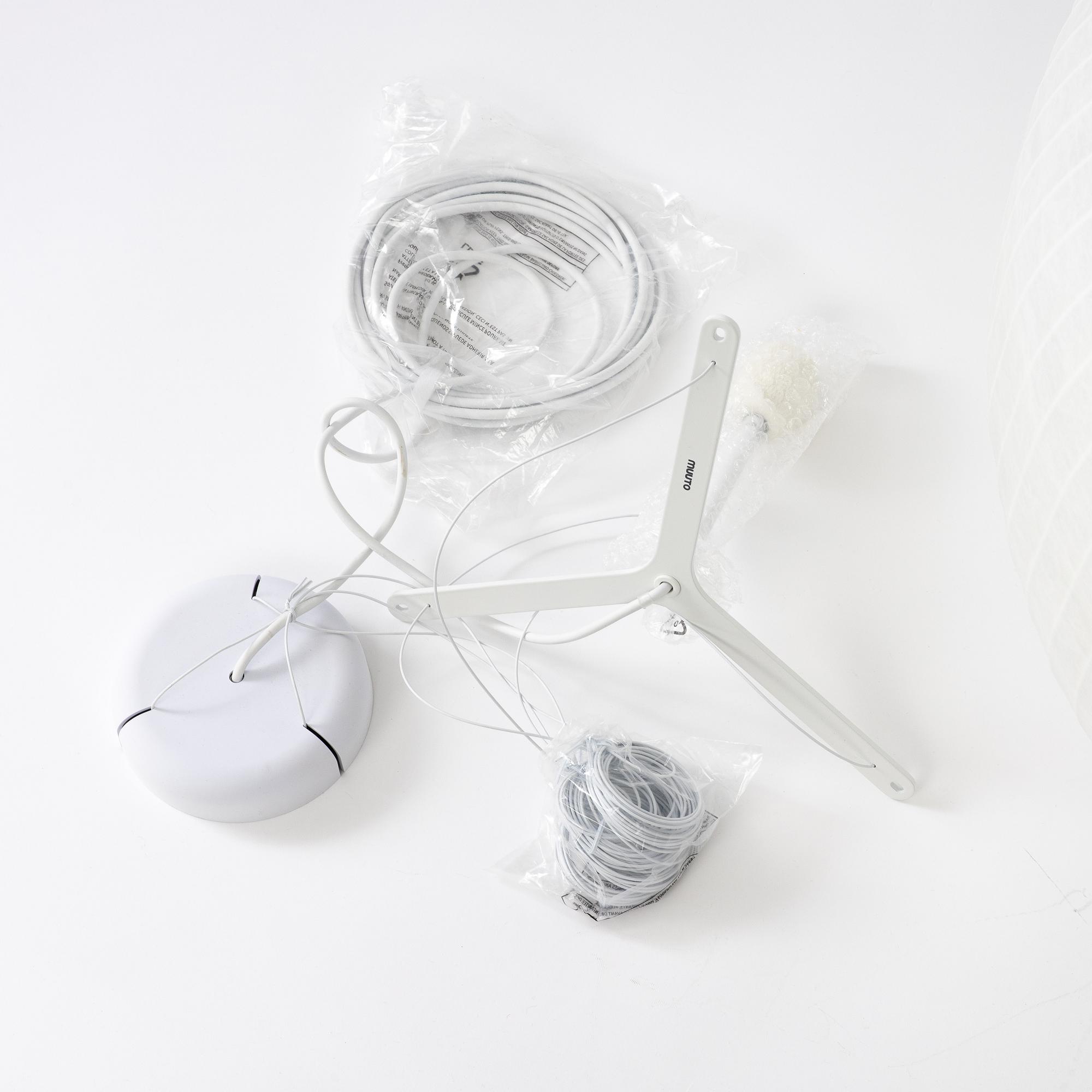 Benjamin Hubert, ceiling lamp, "Strand Pendant Lamp", Muuto.