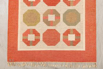 BIRGITTA SÖDERGREN, a signed flat weave carpet ca 240 x 160 cm.