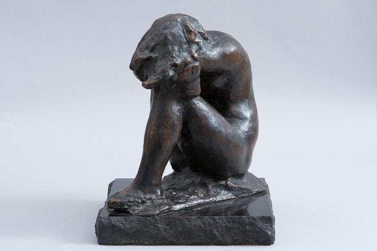 Matti Haupt, A SITTING GIRL.