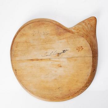 Russel Wright, an 'Oceana' sculpted wooden bowl, USA. Alva & Gunnar Myrdal Collection.