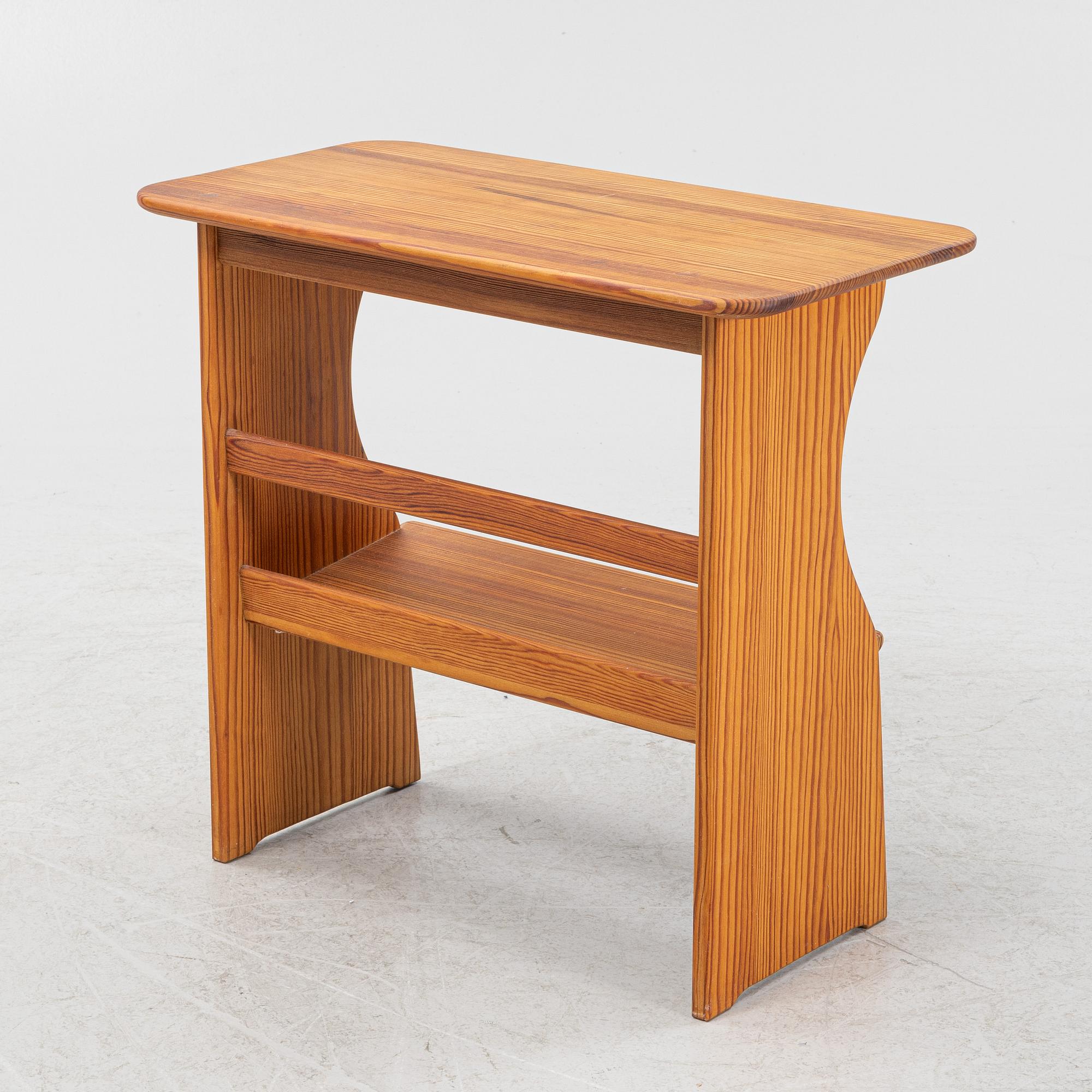 Carl Malmsten, sängbord, "Guldheden".