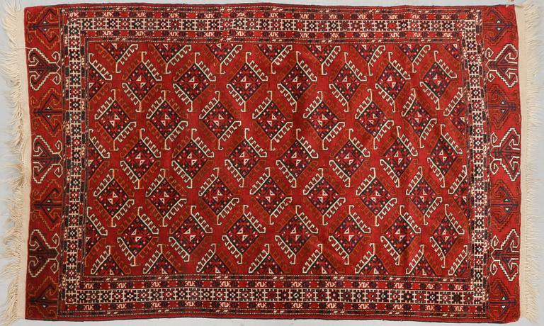 MATTA, troligen Ryssland, old, ca 204 x 130 cm.
