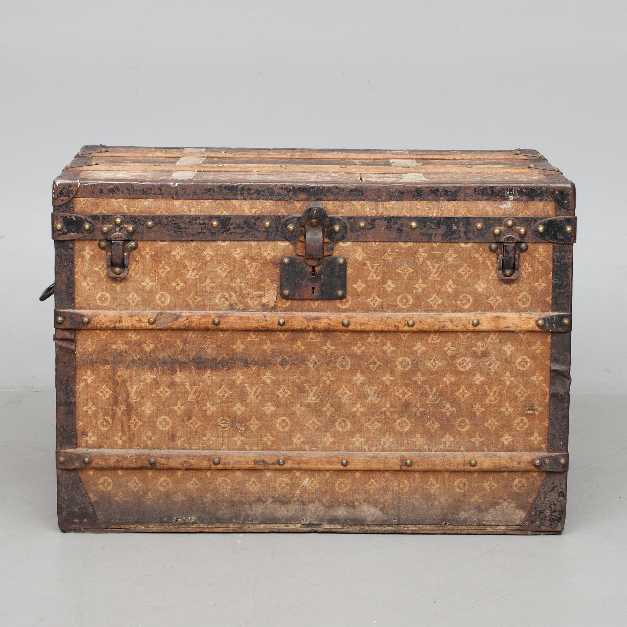 KOFFERT, Louis Vuitton, sent 1800-tal.