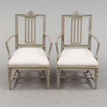 A pair of gustavian armchairs, Lindome, 18th century.