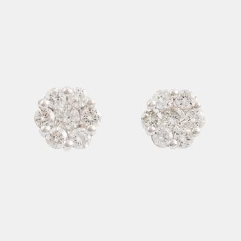 Brilliant cut diamond earrings.