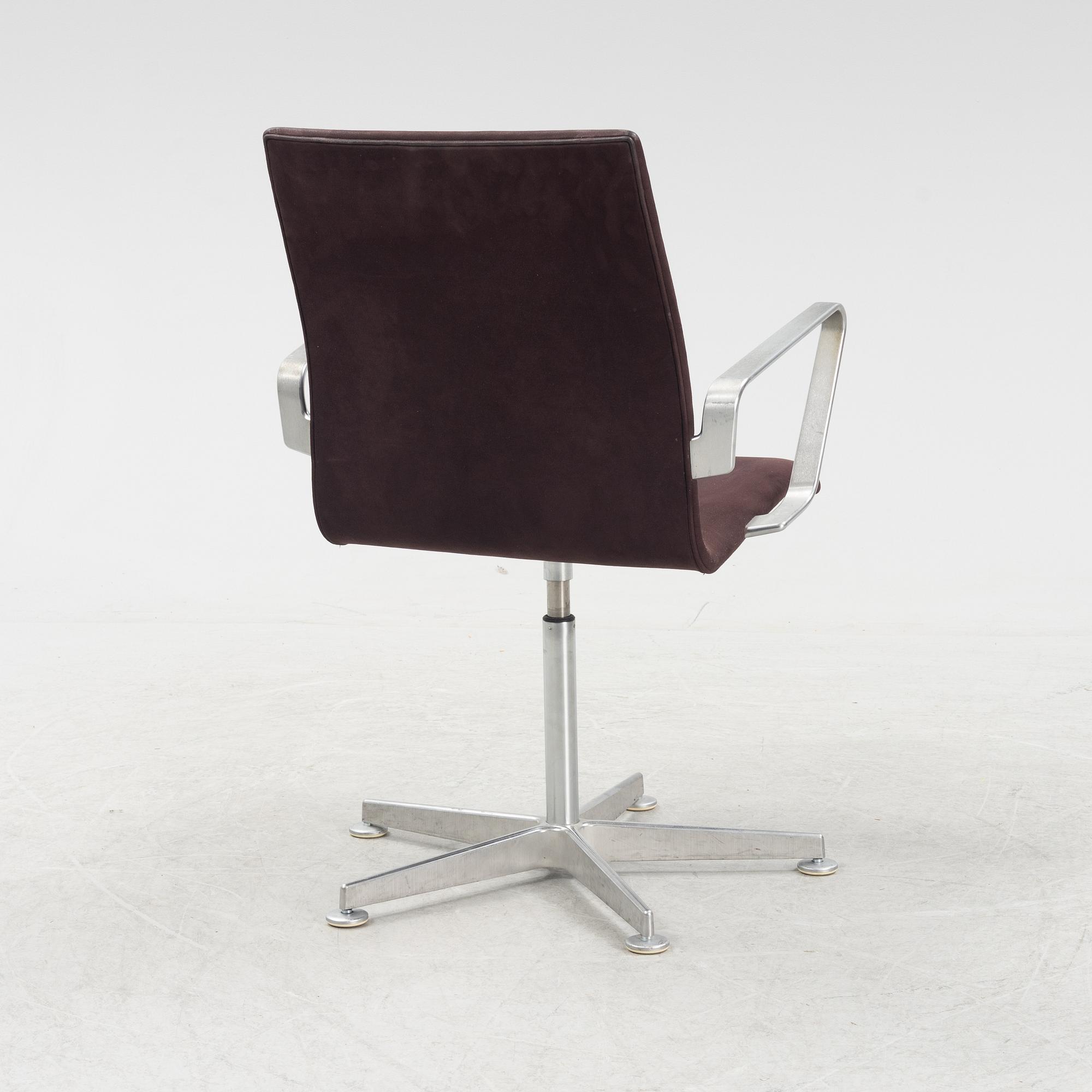 Arne Jacobsen, an 'Oxford' desk chair, Fritz Hansen, Denmark.