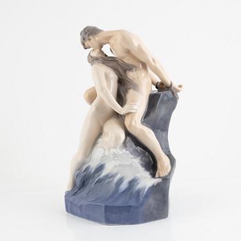 Theodor Madsen, sculpture, porcelain, "The Kiss", Royal Copenhagen.