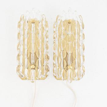 Carl Fagerlund, a pair wall lamps, Orrefors, second half of the 20th century.