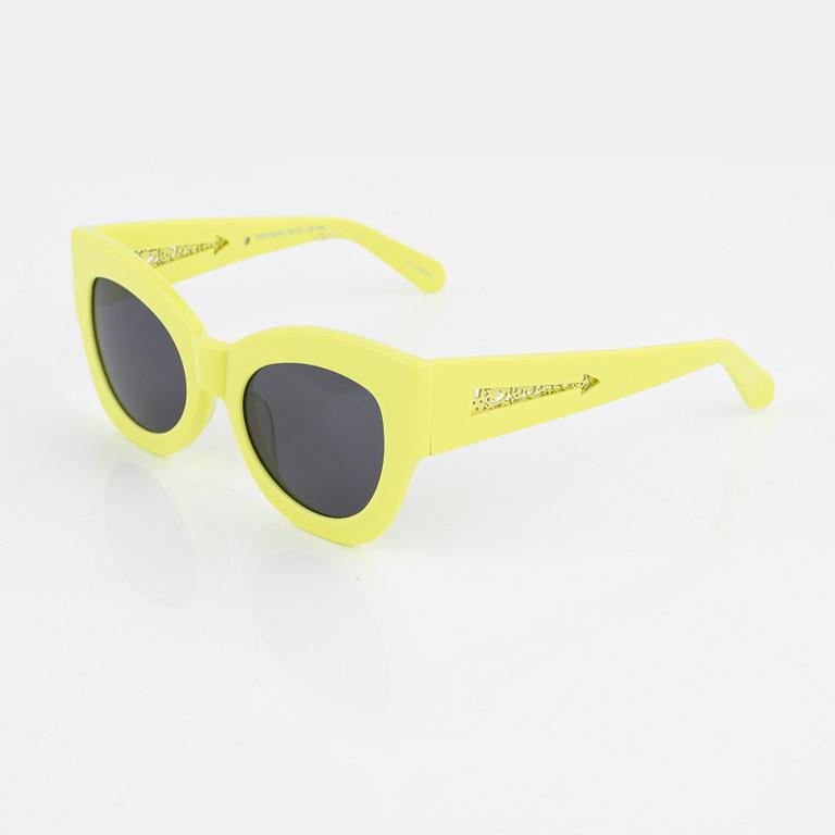 Karen Walker, solglasögon "Northern lights".