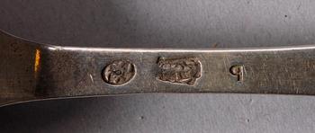 MATSKEDAR, 9 st, silver, mest Söderhamn, bla E. Regnman verksam 1820-1837.