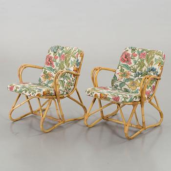 A PAIR OF ARMCHAIRS, MID 20TH CENTURY.