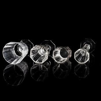 ELIS BERGH, glasservis, 28 delar, "Karlberg". Kosta, 1900-talets andra hälft.