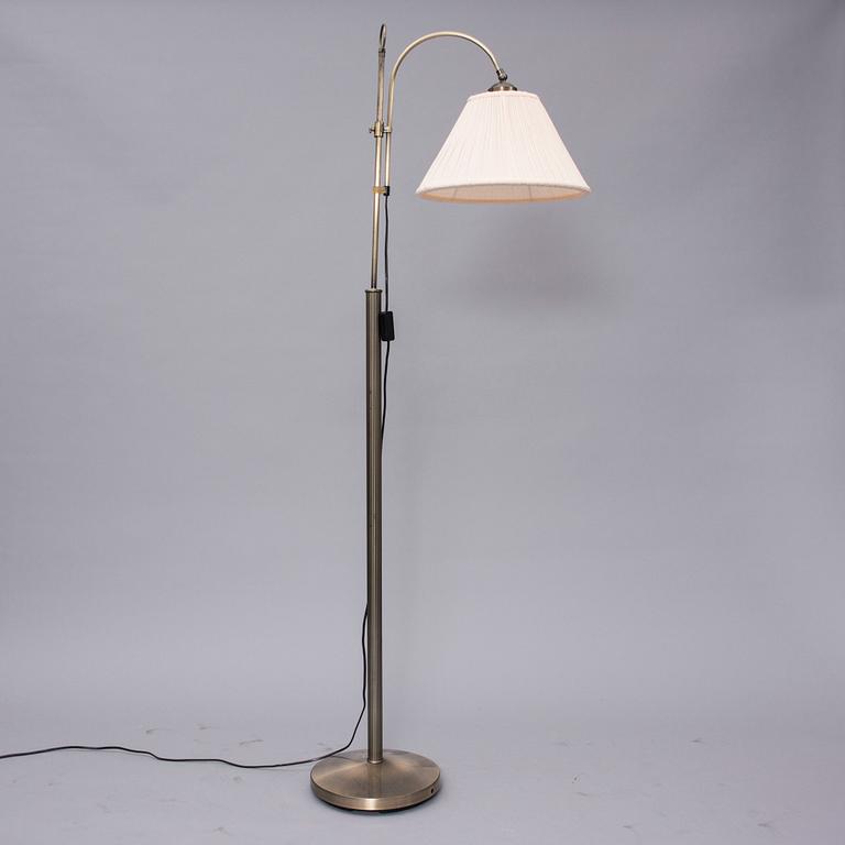 GOLVLAMPA, 1900-talets slut.