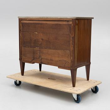 A Gustaivain style chest of drawers, around 1900.