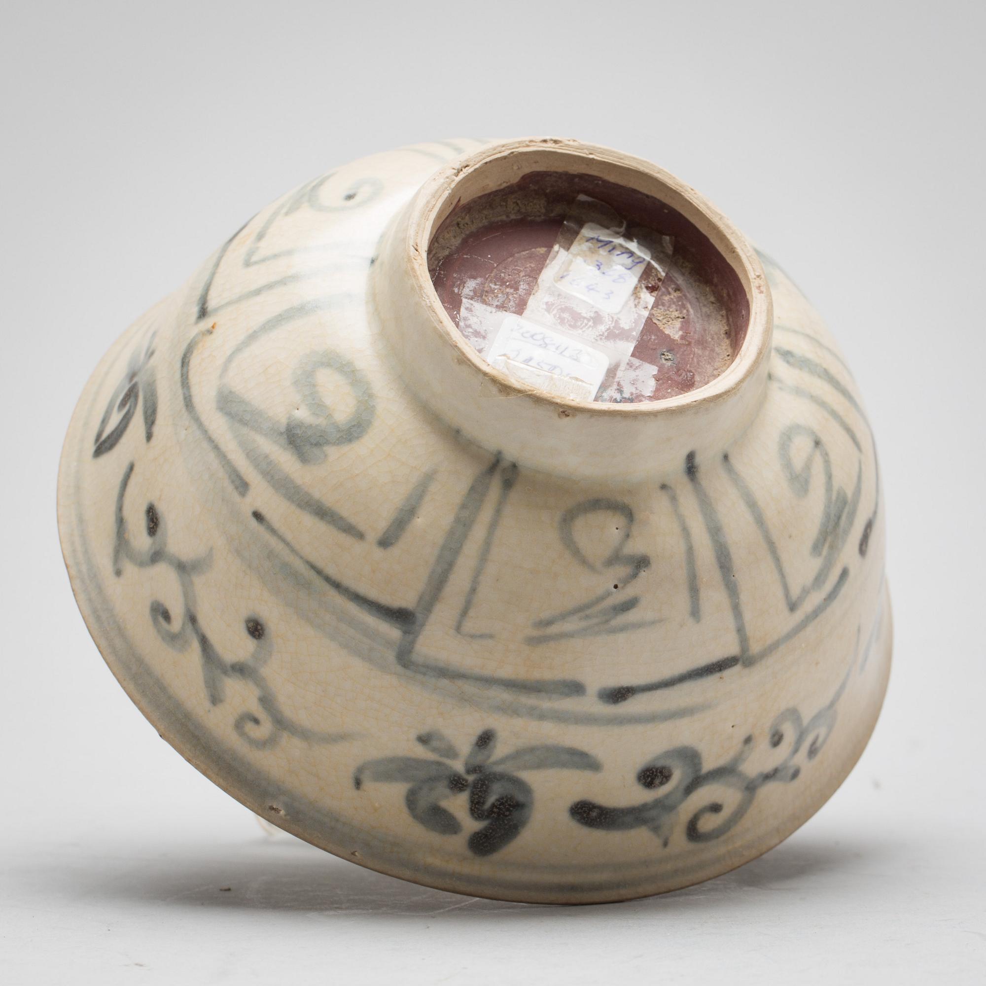 SKÅL, porslin, Ming dynastin (1368-1644).