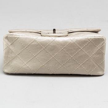 CHANEL, väska, modell "2.55".