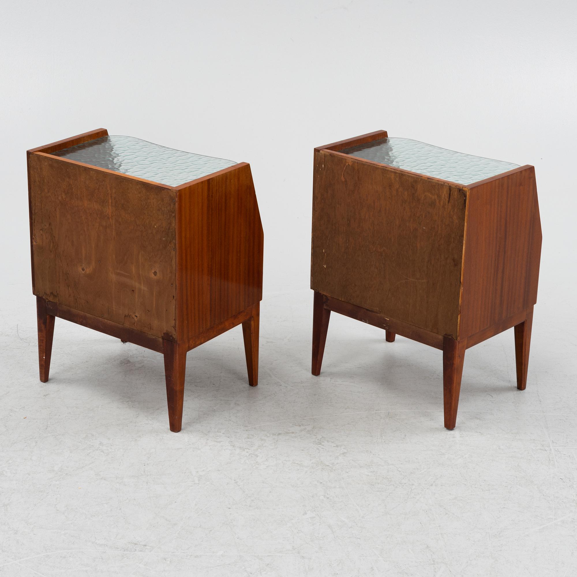 A pair of mahogany bedside tables, 1930s/40s.