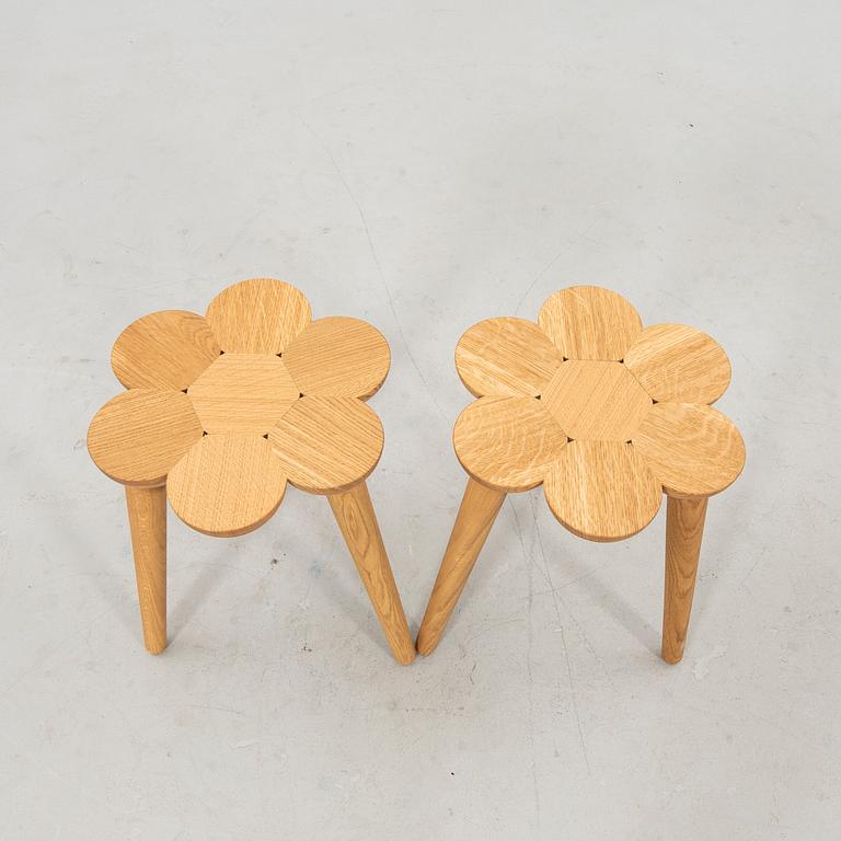 Lisa Hilland, pallar 2 st "Smyltha" för Myltha 2000-tal.