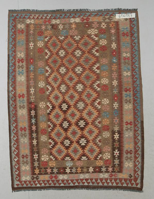 MATTA, Kelim. Ca 200 x 150 cm.