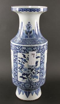 GOLVVAS, porslin, Kina, sen Qing.