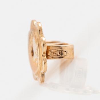 Örhängen 18K guld med odlade saltvattenspärlor.