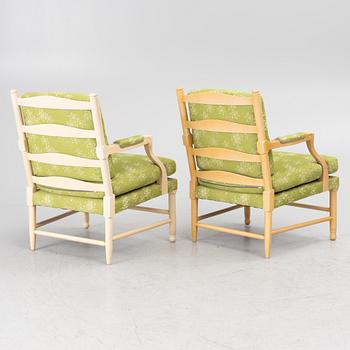 A pair of Gustavian style armchairs, tidigt 2000-tal.