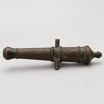 An 18th Century bronze signal cannon.