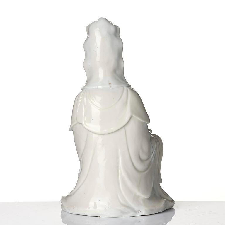 A blanc de chine figure of Guanyin, Qing dynasty, 18th century.
