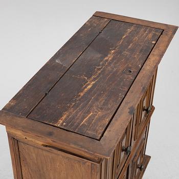 Cabinet, Baroque, 18th century.
