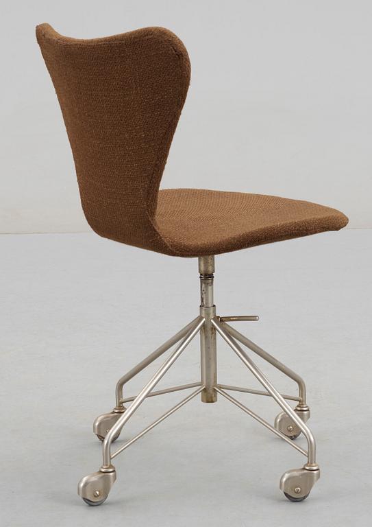 SKRIVBORDSSTOL, "Sjuan", Arne Jacobsen, Fritz Hansen, 1950/60-tal.