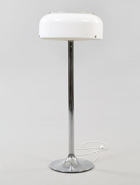 GOLVLAMPA, "Knubbling", Anders Pehrson, Ateljé Lyktan, Åhus, 1900-talets andra hälft.