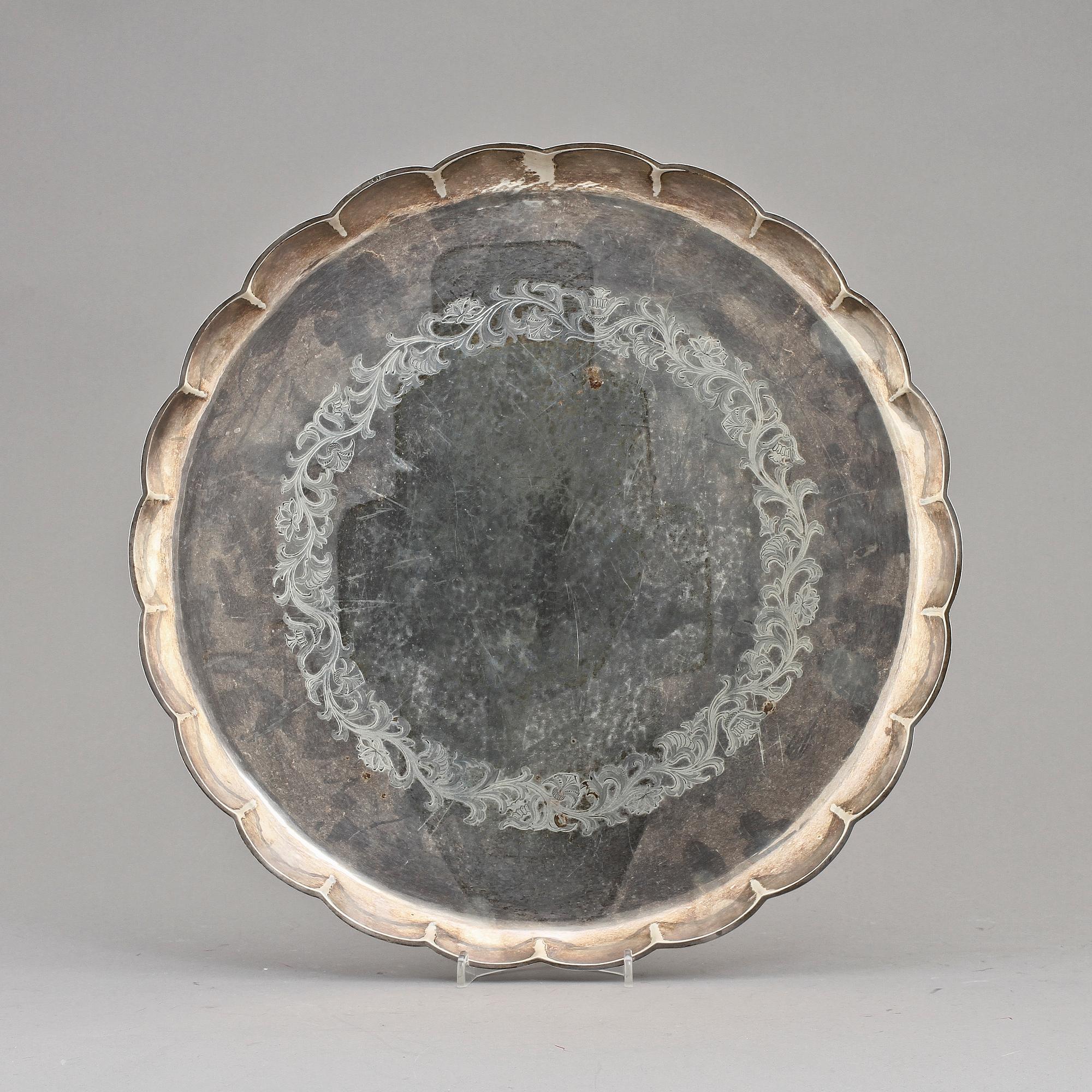 BRICKA, silver, EJN, Göteborg, 1930, vikt 1285g.