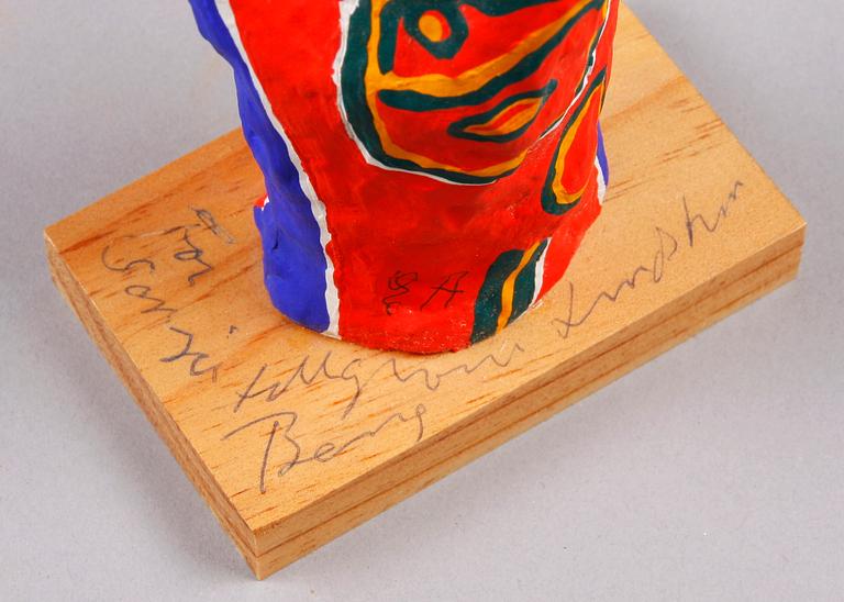 BENGT LINDSTRÖM, skulptur, gips. Sign EA.