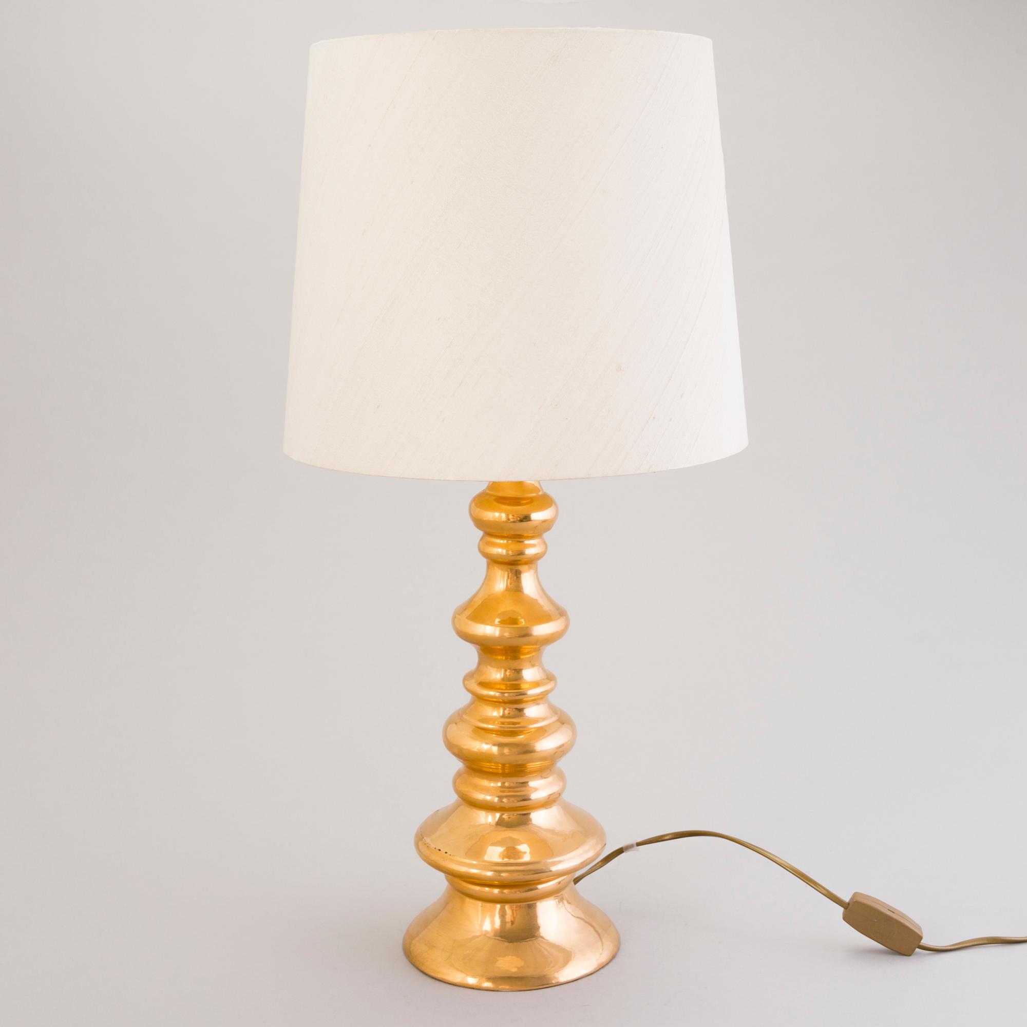 A Bergbom table lamp "B-25" in ceramic.