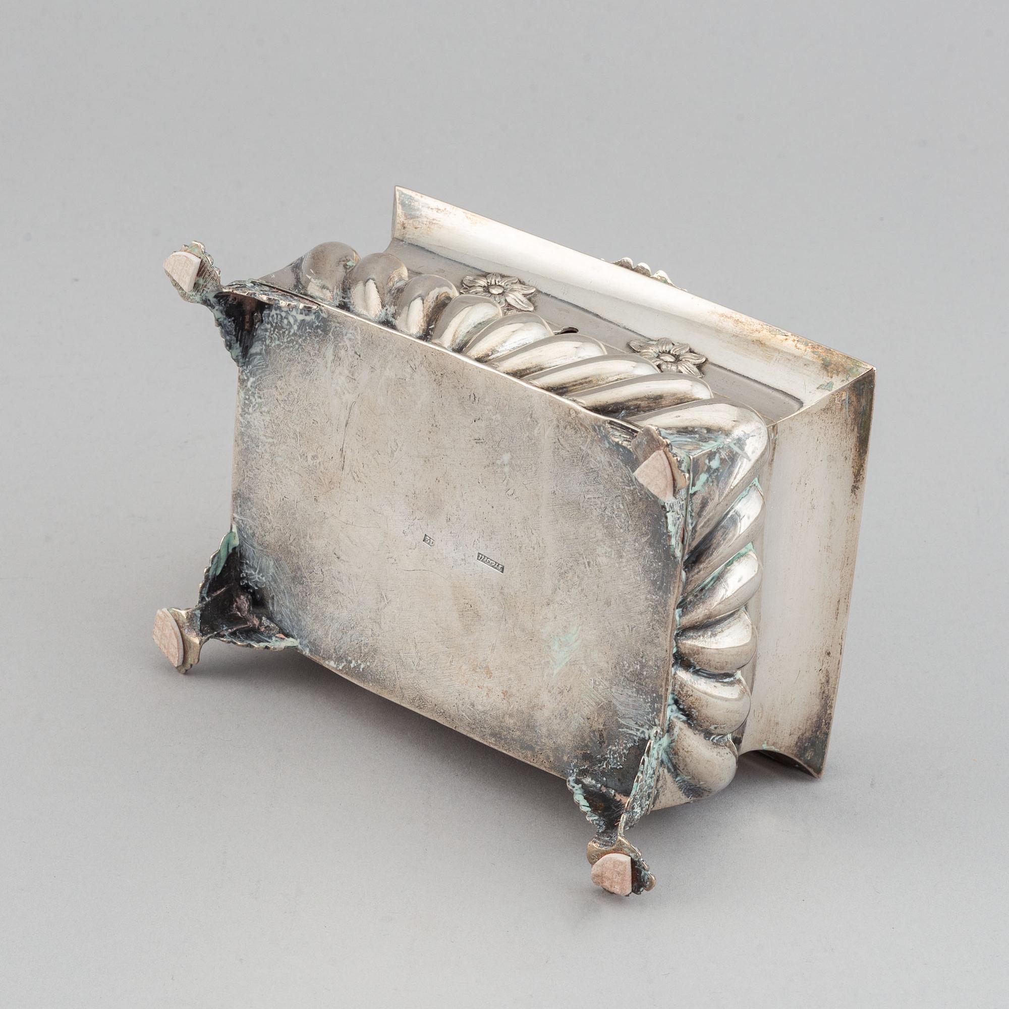 A silver sugar box, probably Poland, 19th century.