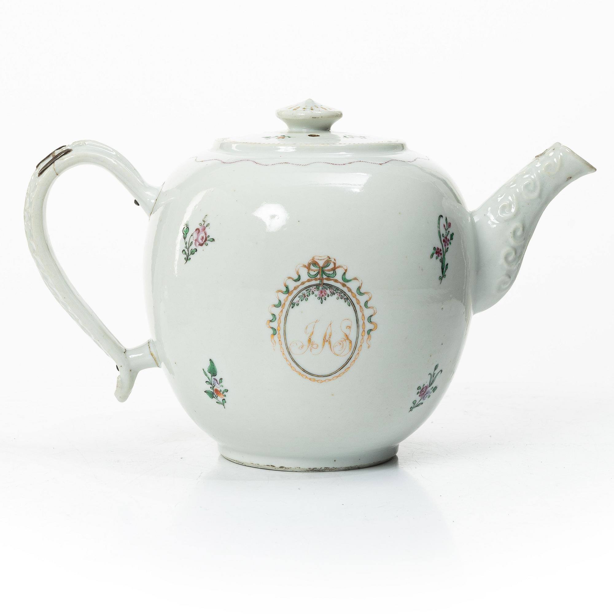 Cups and saucers, 11+7, and a teapot in famille rose with monogram, company porcelain, China, 18th century.