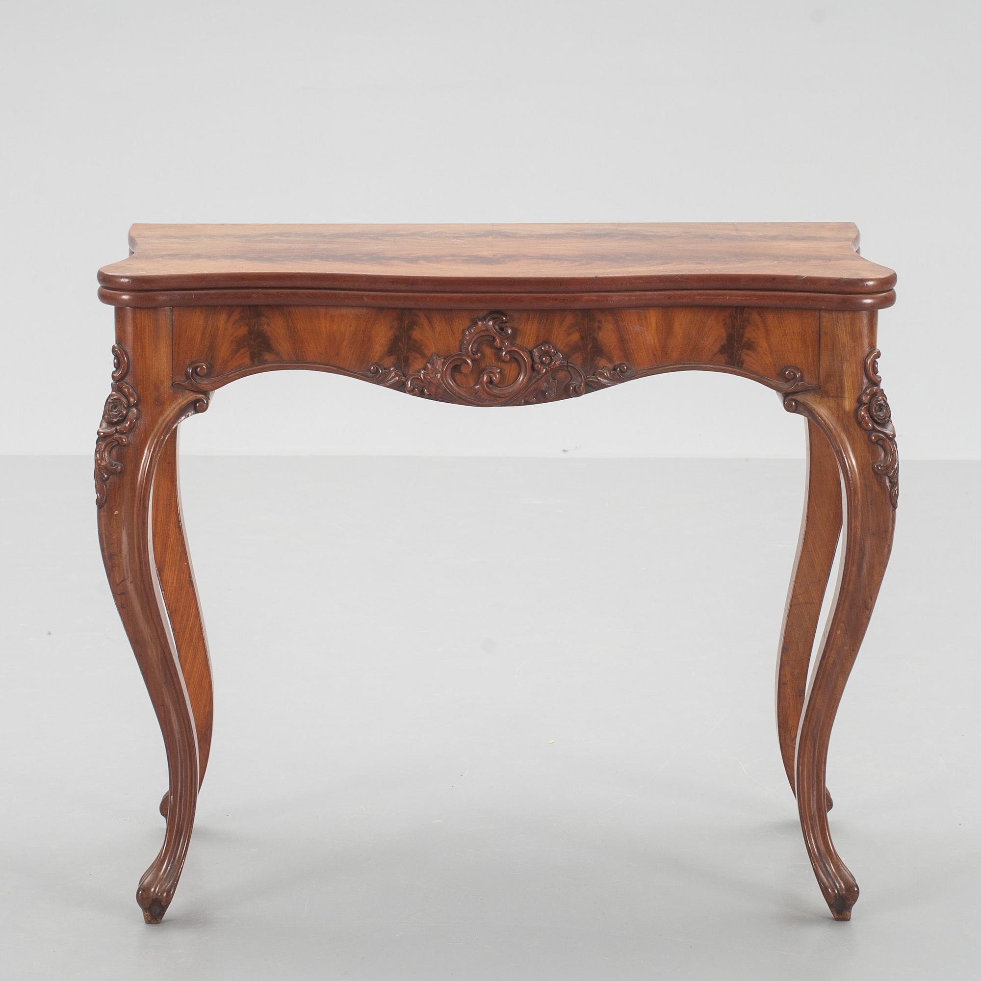 SPELBORD, nyrokoko. 1800-talets andra hälft.