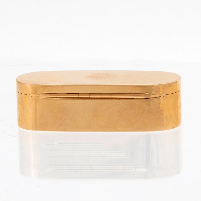 An 18K gold box by Lars Larsson & Co Gothenburg 1890.