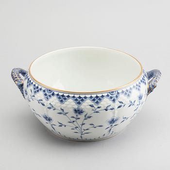 SERVISDELAR, 131+4 st, porslin, "Summerfugl", Bing & Gröndahl, 1900-talets andra hälft.