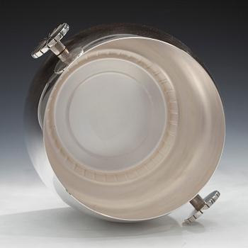 CHAMPAGNEKYLARE, nysilver, och FAT, silver, Sigvard Bernadotte, Georg Jensen, Danmark.