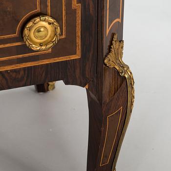 A Swedish Louis XVI-style chest of drawers, signed Arthur Karlström, Lysekil, Sweden, dated 1946.