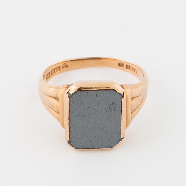 A hematite ring by Ceson, Göteborg, 1948.